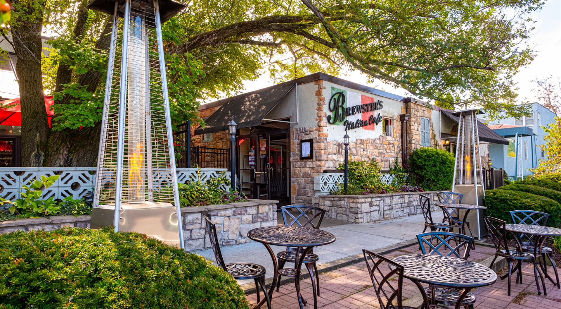 Things To Do Brewster`s Italian Cafe